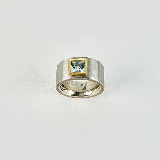 Silber / Stahl / Gelbgold 750 Ring mit Aquamarin Kontextcut