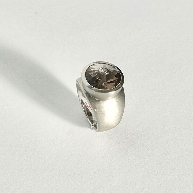 Ring Palladium mit Rauchquarz Mundsteinerschliff, 1 Birlliant 0,03ct wsi